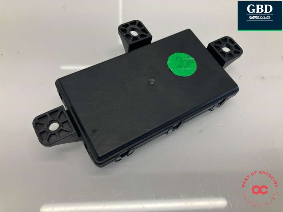 Styreenhet elektrisk bakluke til NIO ES8 2021-->>  (P0000539AG|)