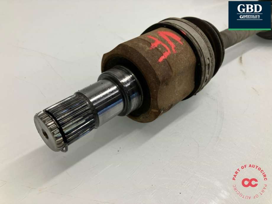 Drivaksel venstre foran, diesel/automat til Hyundai i30 2012-2017 (Type II) (49500A 5900|)