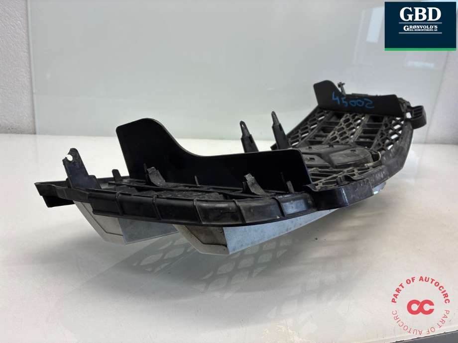 Grill til Mercedes GL 2006-2012 (X164) (X164) (A 164 880 01 85|A 164 880 01 85  9776|)