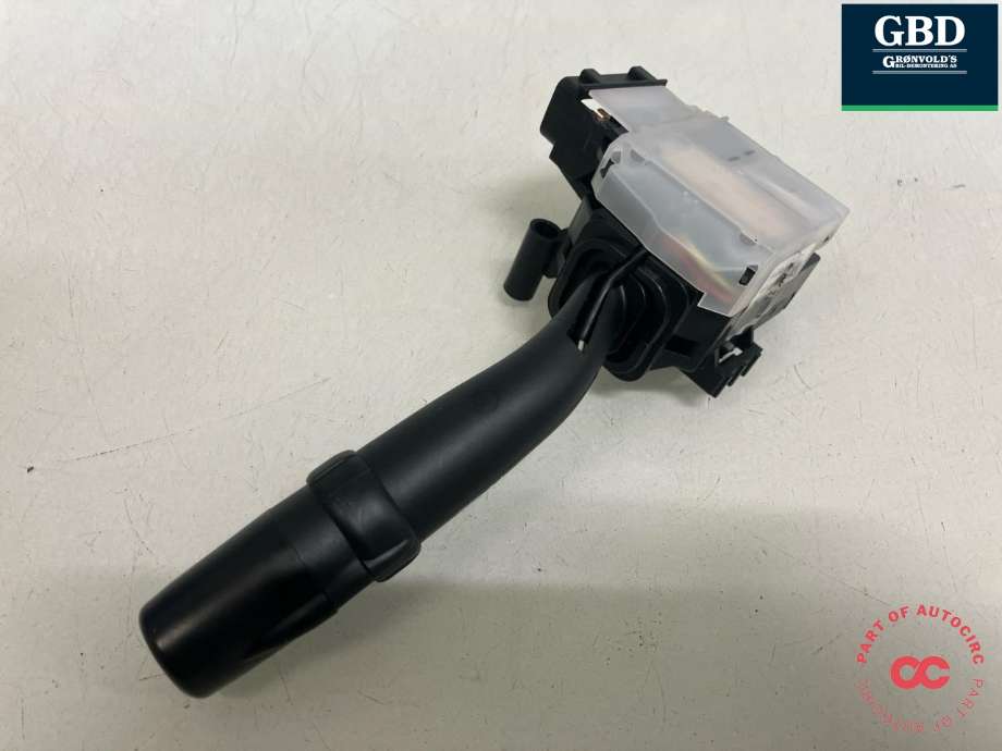 Bryter blink til BYD T3 2020-->> (10418402-00|F3-3774100B-C1|)