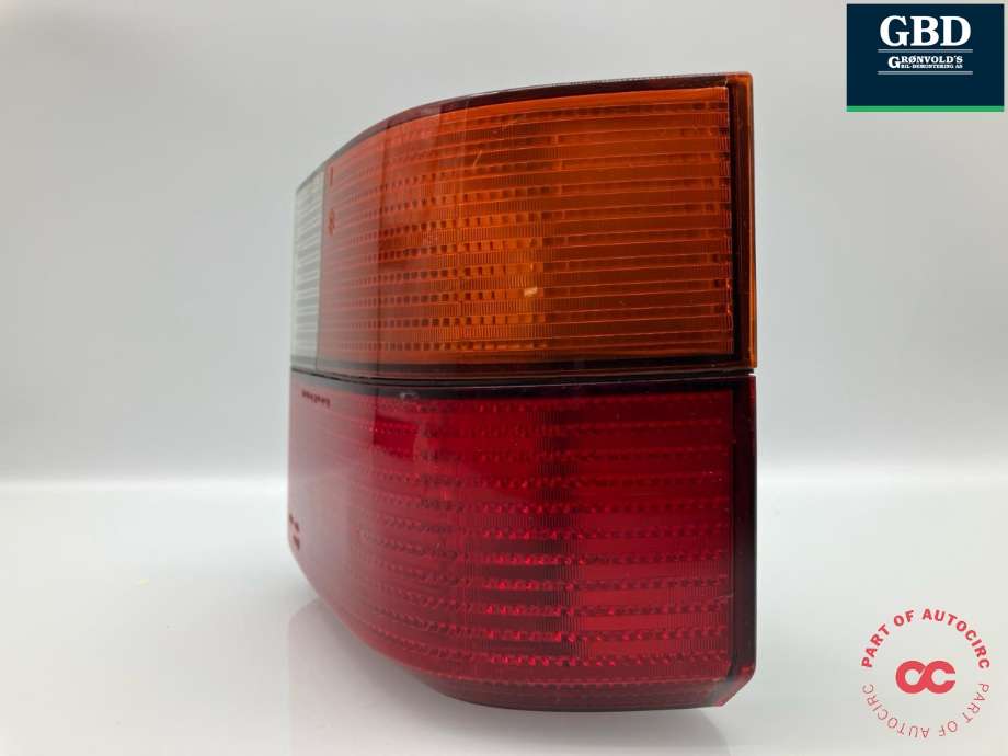 Baklykt venstre til VW Transporter / Caravelle 1990-2003 (T4) (T4) (701 945 095    01C|701 945 095|)