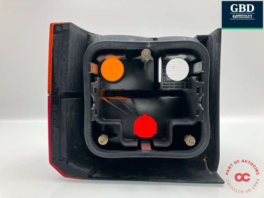 Baklykt venstre til VW Transporter / Caravelle 1990-2003 (T4) (T4) (701 945 095    01C|701 945 095|)