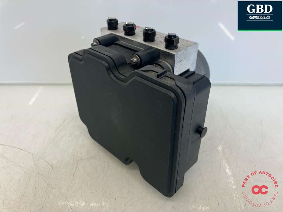 ABS sentral til Toyota Yaris Cross (SUV) 2021-->> (472100D080|)