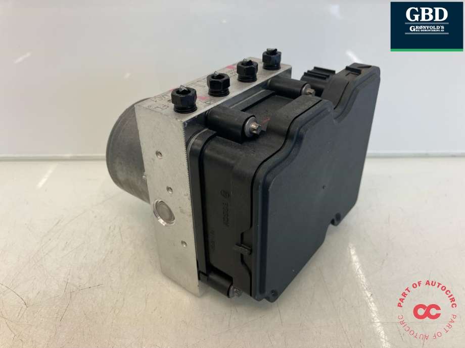 ABS sentral til Toyota Yaris Cross (SUV) 2021-->> (472100D080|)