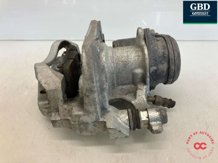 Bremsecaliper høyre bak, elektrisk til Toyota Yaris Cross (SUV) 2021-->>  (4783052260|)