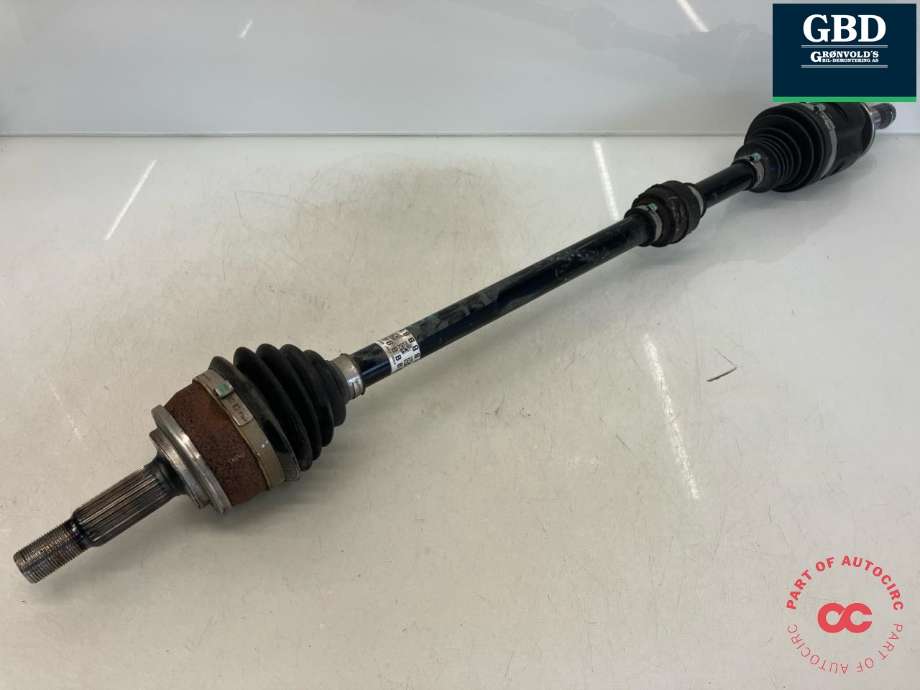 Drivaksel høyre foran, bensin/automat til Toyota Yaris Cross (SUV) 2021-->> (434100D810|)