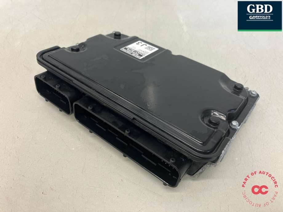 Styreenhet motor til Toyota Yaris Cross (SUV) 2021-->>  (896610UJ30|)