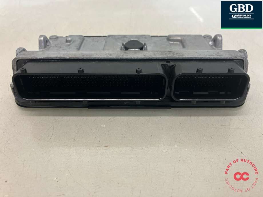 Styreenhet motor til Toyota Yaris Cross (SUV) 2021-->>  (896610UJ30|)