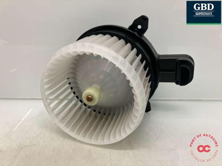 Varmeapparat motor til Toyota Yaris Cross (SUV) 2021-->> (87103K0020|)