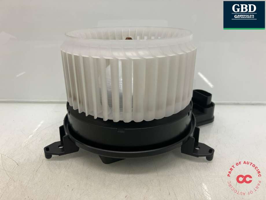 Varmeapparat motor til Toyota Yaris Cross (SUV) 2021-->> (87103K0020|)