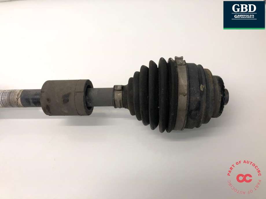 Drivaksel høyre foran, bensin/automat til BMW 2-Serie, Active/Gran Tourer 2014-->> (F45/F46) (F45/F46) (31 60 5 A2E 014|)