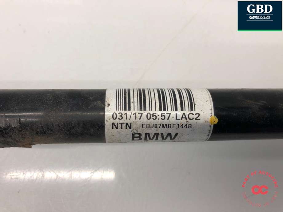 Drivaksel venstre bak, bensin/automat til BMW 2-Serie, Active/Gran Tourer 2014-->> (F45/F46) (F45/F46) (33 20 5 A5D AA1|33 20 7 646 869|)