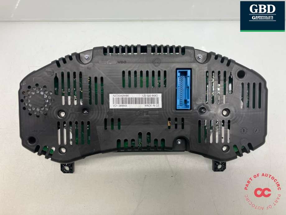 Instrumentpanel til Škoda Octavia 2013-2016 (Type III, Fase 1)  (VDO|1Z0 920 843 Q|1Z0 920 843 Q  KD0|A2C53428480)