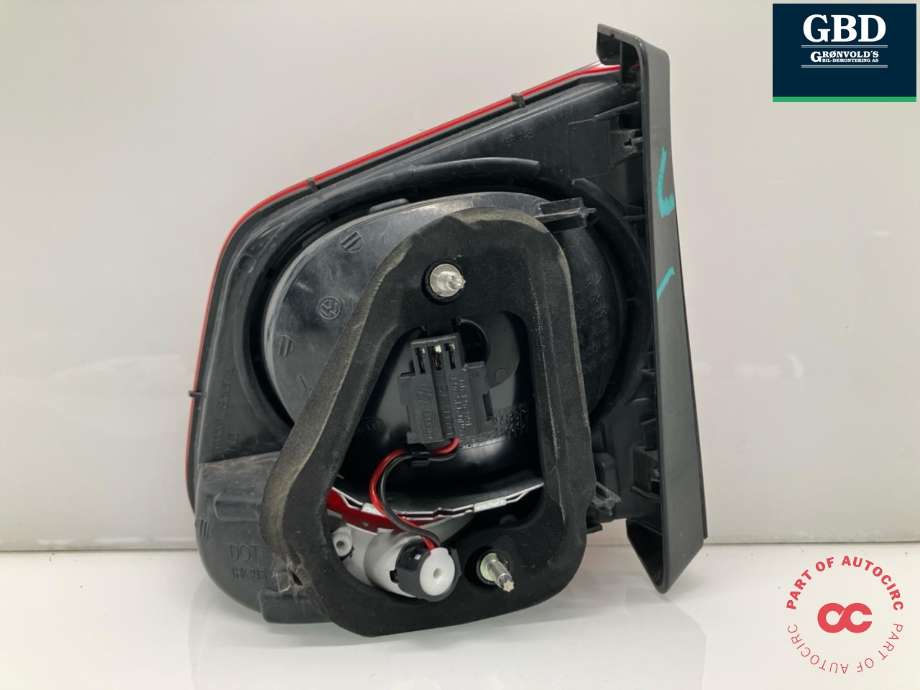 Baklykt venstre indre til VW Tiguan 2011-2016 (Type I, Fase 2)  (5N0 945 107 B|5N0 945 093 B|)