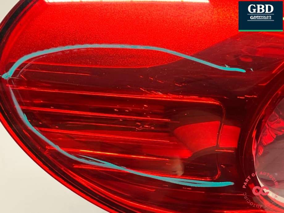 Baklykt venstre ytre til VW Tiguan 2011-2016 (Type I, Fase 2)  (5N0 945 111 D|5N0 945 095 H|)