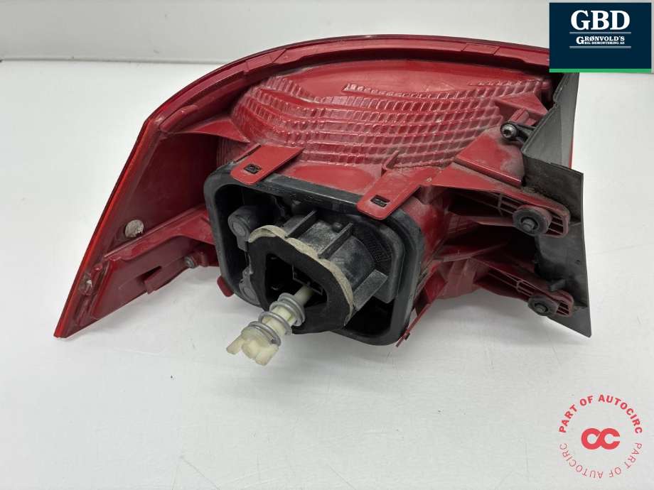 Baklykt høyre ytre til VW Passat 2011-2015 (B7) (B7) (3AE 945 096 F|)