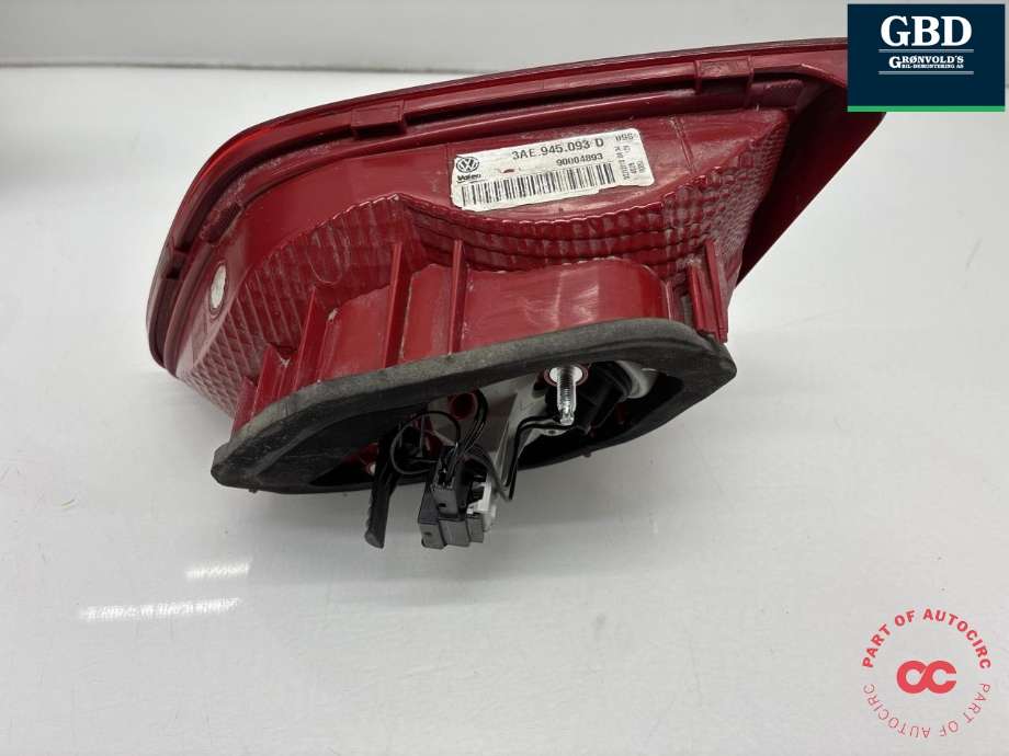 Baklykt venstre indre til VW Passat 2011-2015 (B7) (B7) (3AE 945 093 J|)