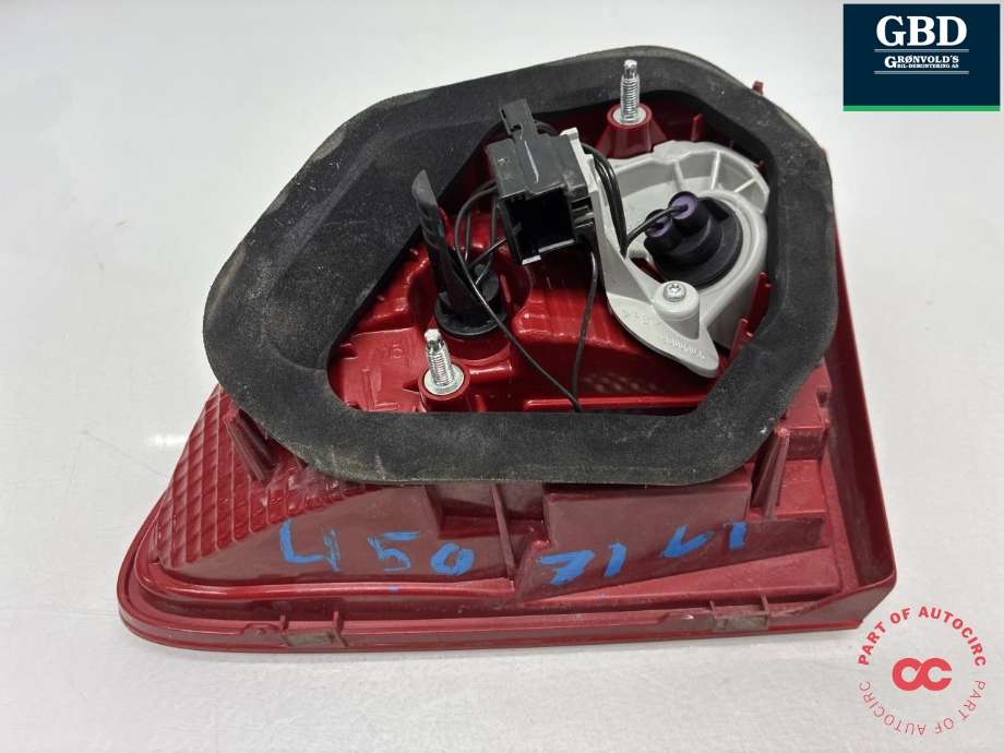 Baklykt venstre indre til VW Passat 2011-2015 (B7) (B7) (3AE 945 093 J|)