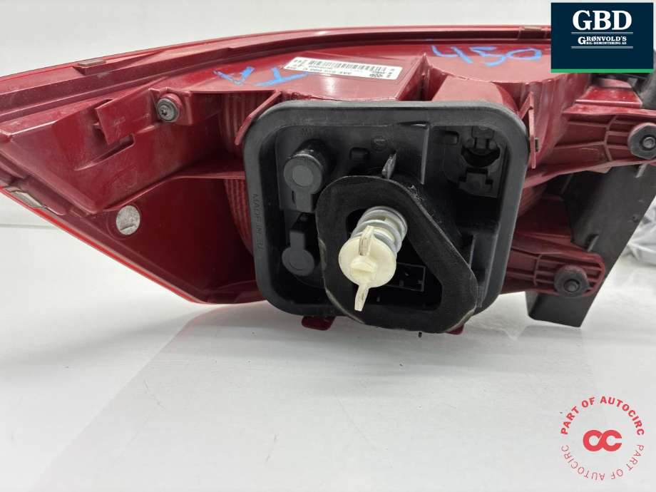 Baklykt venstre ytre til VW Passat 2011-2015 (B7) (B7) (3AE 945 095 F|)
