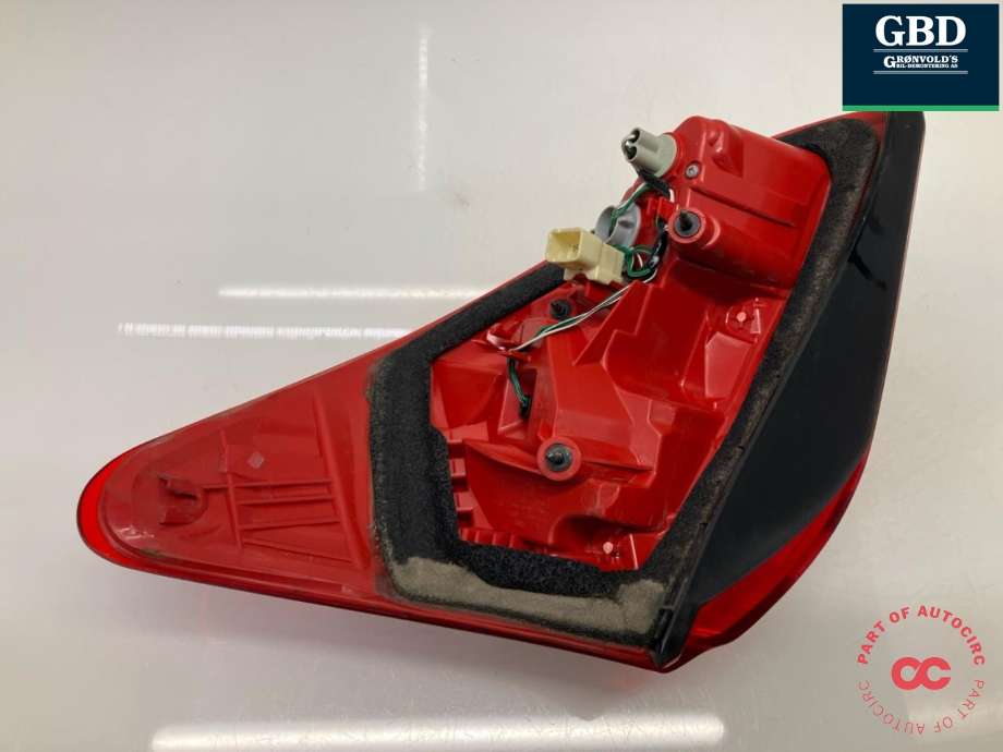 Baklykt venstre til Toyota RAV4 2009-2013 (Type III, Fase 2)  (8156142120|)