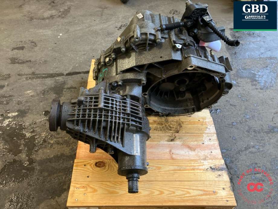 Girkasse manuell 6-trinn til VW Transporter / Caravelle 2015-2019 (T6) (T6) (PSW|0A5 300 012 M|0A5 300 012 MX)