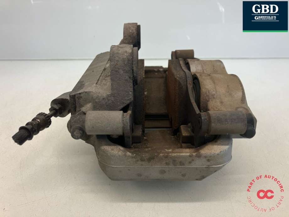 Bremsecaliper høyre foran til BMW i4 2021-->> (G26) (G26) (34 11 6 883 484|)