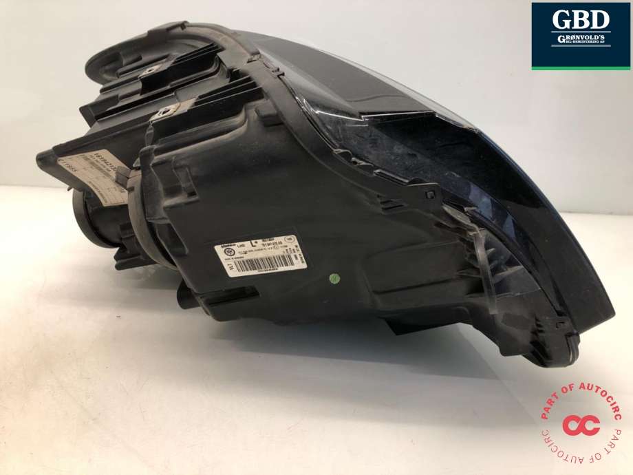 Frontlykt venstre halogen til VW Transporter / Caravelle 2015-2019 (T6) (T6) (7E1 941 015 AD|7E1941015AB|)