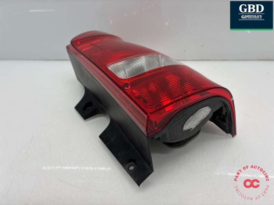 Baklykt høyre til Mercedes Vito 2014-->> (W447) (W447) (A 447 820 01 64|)