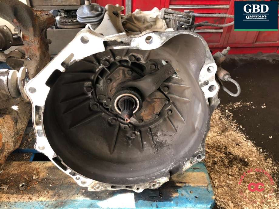 Girkasse manuell til Toyota Hiace 2001-2006 (Fase 2)  (330302F290|)