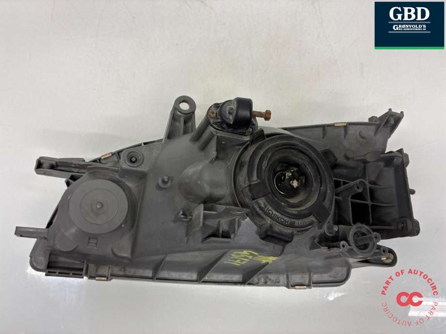 Frontlykt høyre halogen til Toyota Hiace 2001-2006 (Fase 2)  (8111026103|)