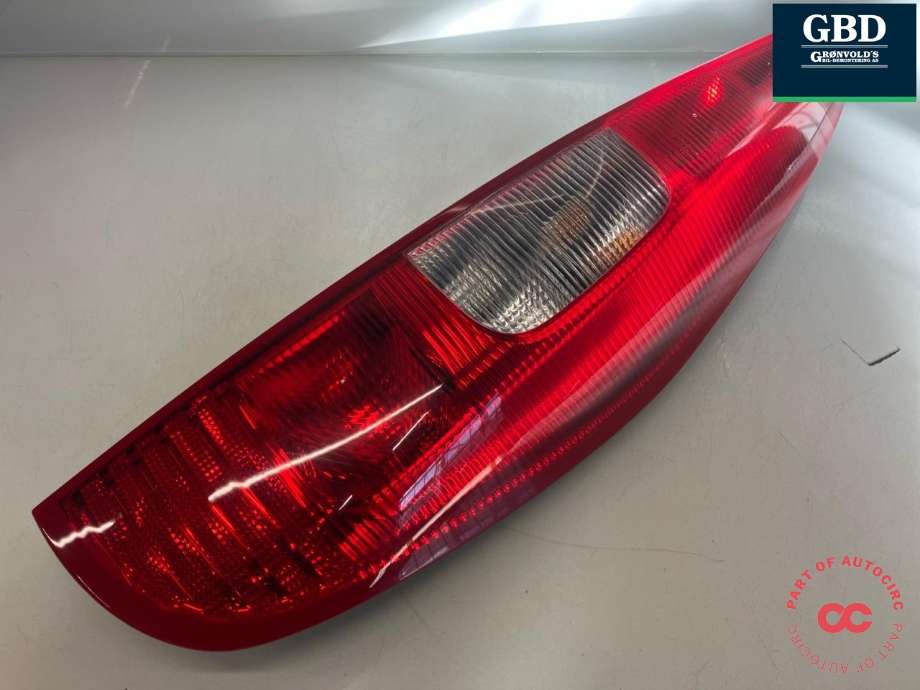 Baklykt høyre til Mitsubishi Colt 2004-2008 (Type VII, Fase 1)  (8330A328|8330A234|)