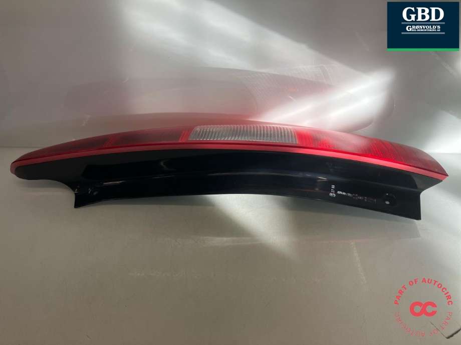 Baklykt høyre til Mitsubishi Colt 2004-2008 (Type VII, Fase 1)  (8330A328|8330A234|)