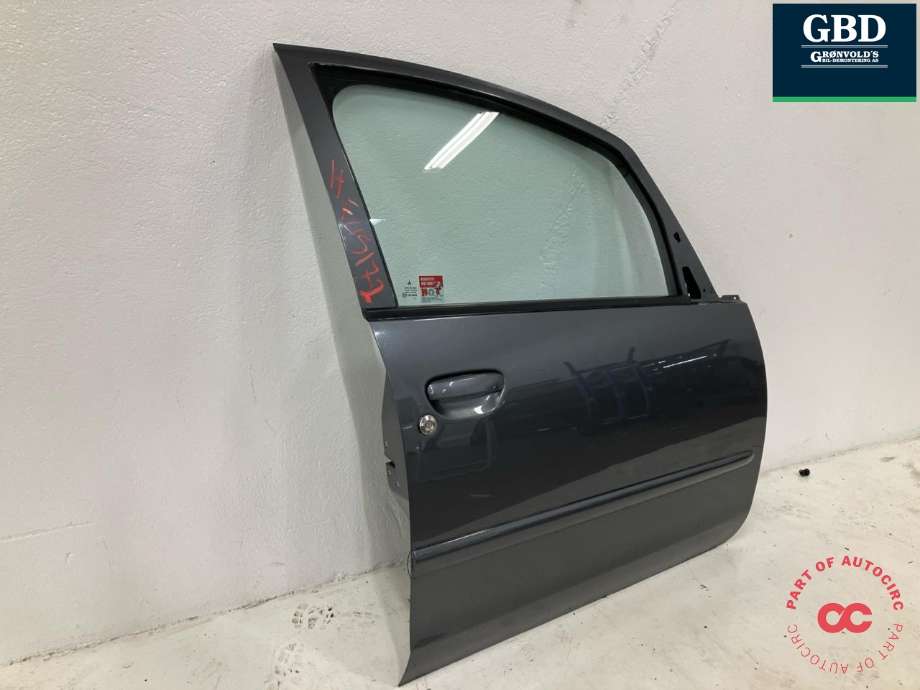 Dør høyre foran til Mitsubishi Colt 2004-2008 (Type VII, Fase 1) (MN161884|)