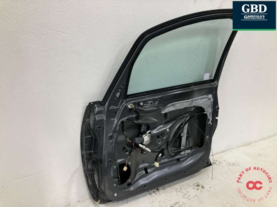Dør høyre foran til Mitsubishi Colt 2004-2008 (Type VII, Fase 1) (MN161884|)