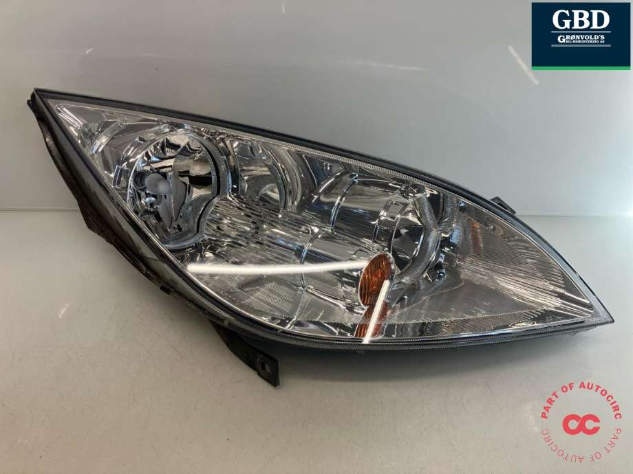 Frontlykt høyre halogen til Mitsubishi Colt, 2004-2008 (Type VII, Fase 1) (8301B870)