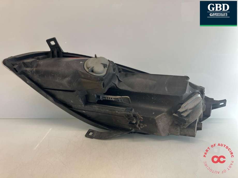 Frontlykt høyre halogen til Mitsubishi Colt 2004-2008 (Type VII, Fase 1) (8301B870|MR957354|0 301 208 202)