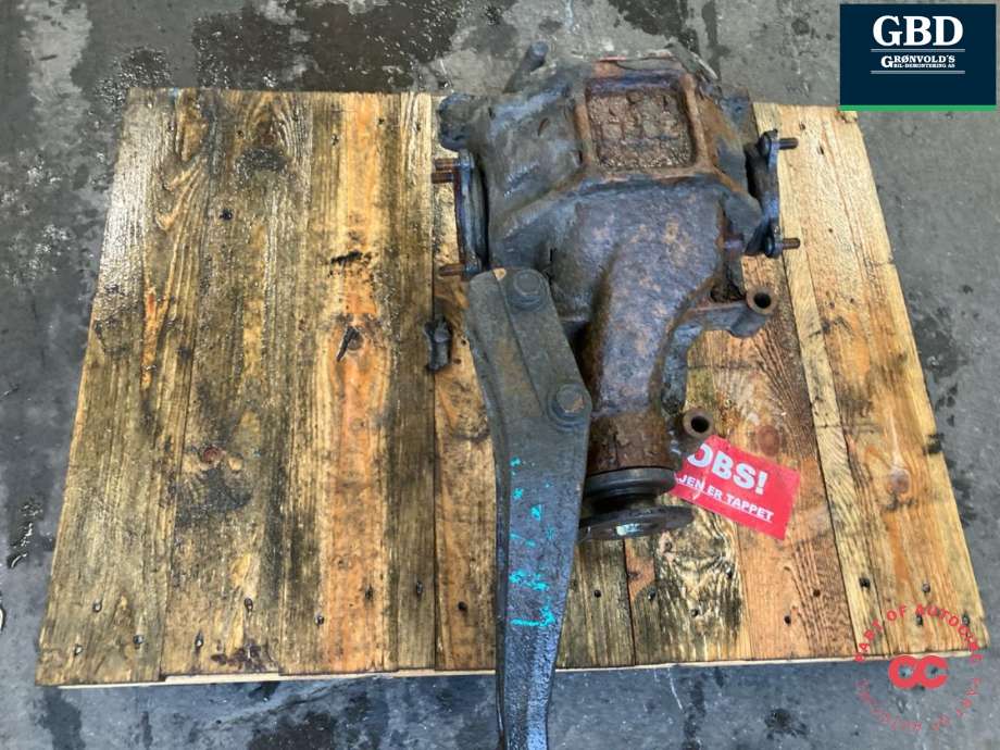 Kardang klokke bak til Toyota Hiace 2001-2006 (Fase 2) (4111026590|)