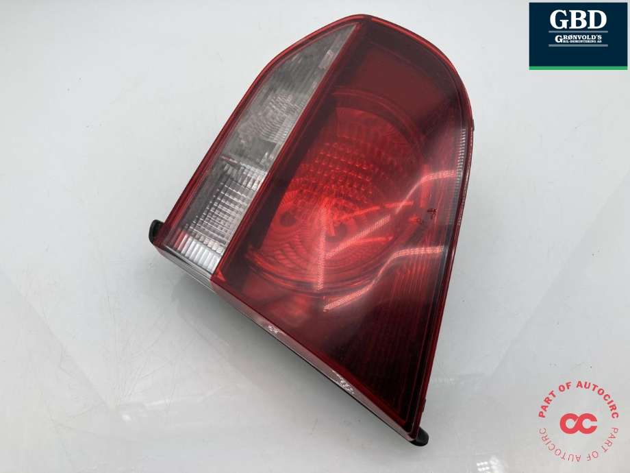 Baklykt høyre indre til VW Golf VI 2008-2012  (5K0 945 094 AA|)