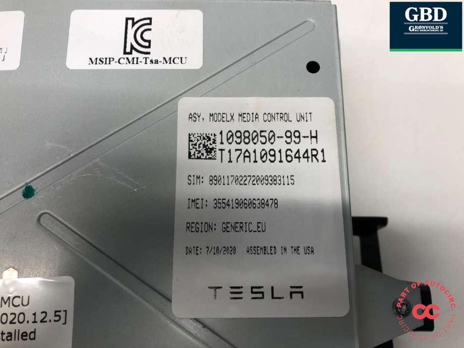 Multimedia display (MCU - Media Controller Unit) til Tesla Model S 2013-2016 (Fase 1)  (1015898-00-A|1084333-00-A |1084333-00-B | 1098050-99-H|1084333-00-C)