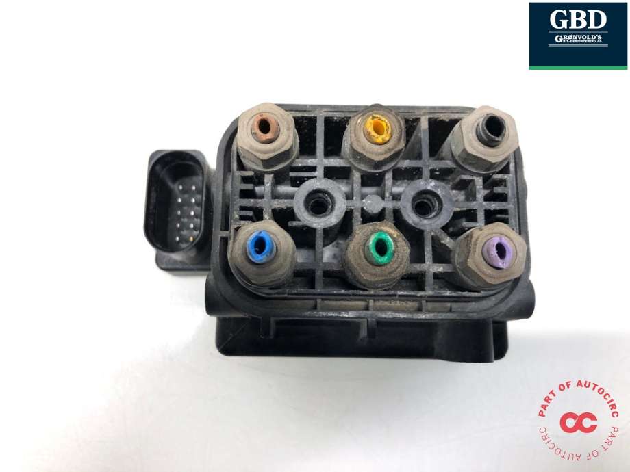 Ventilblokk luftfjæring til Tesla Model S 2013-2016 (Fase 1) (6006406-00-A|15-1524-0027|2|)