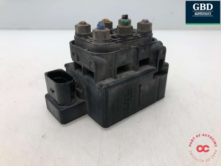 Ventilblokk luftfjæring til Tesla Model S 2013-2016 (Fase 1) (6006406-00-A|15-1524-0027|2|)
