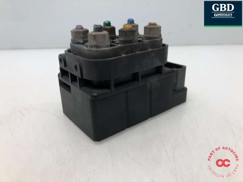 Ventilblokk luftfjæring til Tesla Model S 2013-2016 (Fase 1) (6006406-00-A|15-1524-0027|2|)