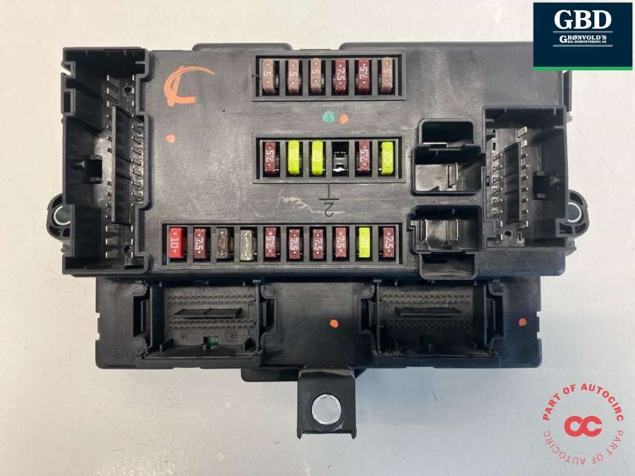 Sikringsboks kupe til Peugeot Boxer 2014-->> (Type III, Fase 2)  (16 712 065 80|16 180 954 80|)