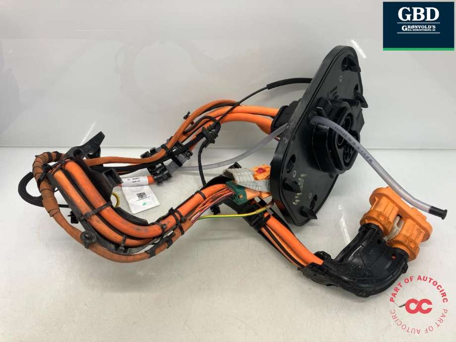 Batterilader inntak/luke til VW ID.7 2023-->>  (14A 971 531 S|1N3 972 510 F|AZL5099856S)