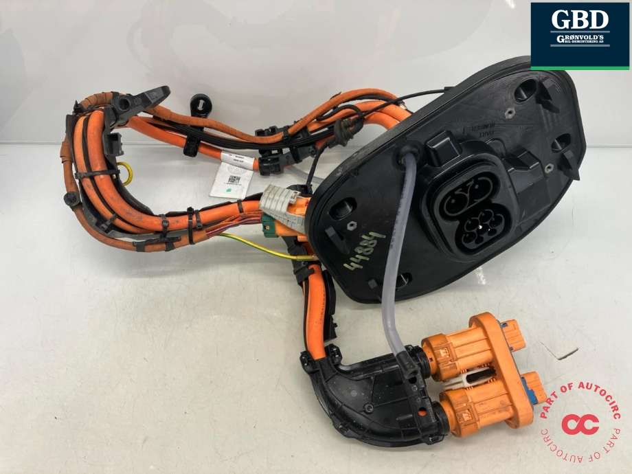Batterilader inntak/luke til VW ID.7 2023-->>  (14A 971 531 S|1N3 972 510 F|AZL5099856S)