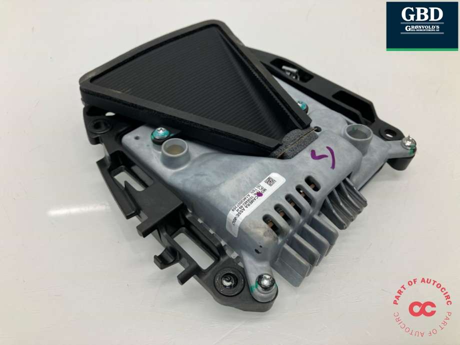 Parkeringskamera foran til Tesla Model S 2013-2016 (Fase 1) (1038482-99-H|1038482-00-D| 1038482-00-E| 1038482-00-F|1038482-00-J| 1038482-90-N| 1038482-99-G)