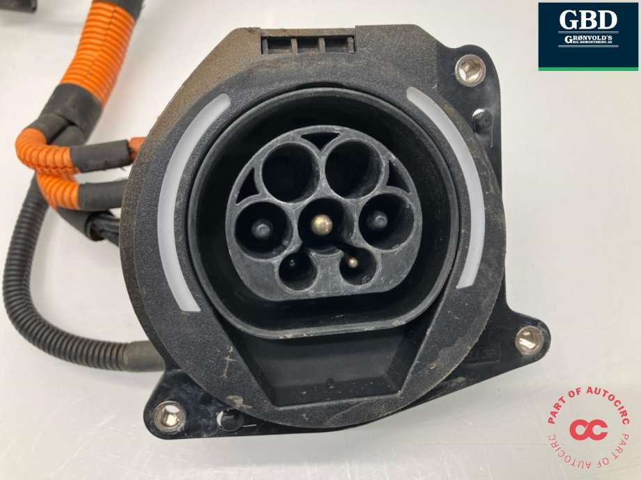 Batterilader inntak/luke til Peugeot 3008 2016-->> (Type II) (98 353 782 80|)