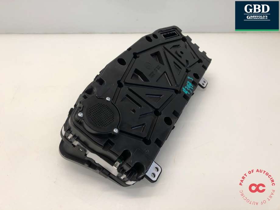 Instrumentpanel til SsangYong Rexton 2018-->> (Y400) (Y400) (8021038030|)