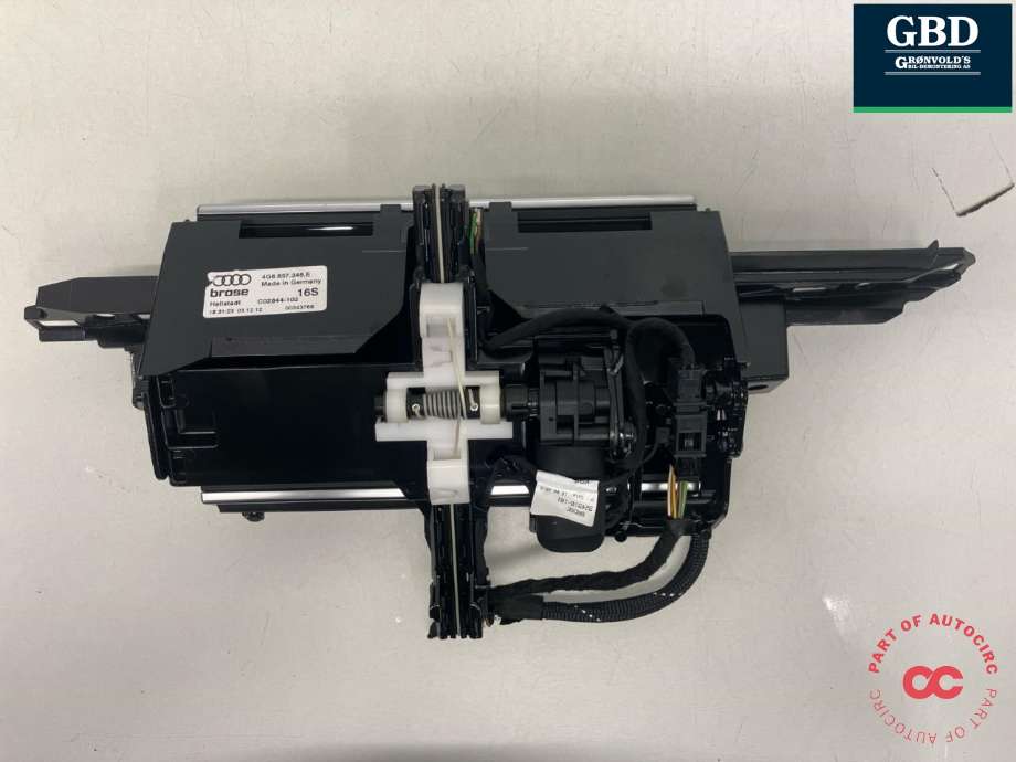 Bilstereo navigasjon skjerm til Audi A7 2010-2014 (Type I, Fase 1) (4G0 919 607 H|4G8 857 346 E|)