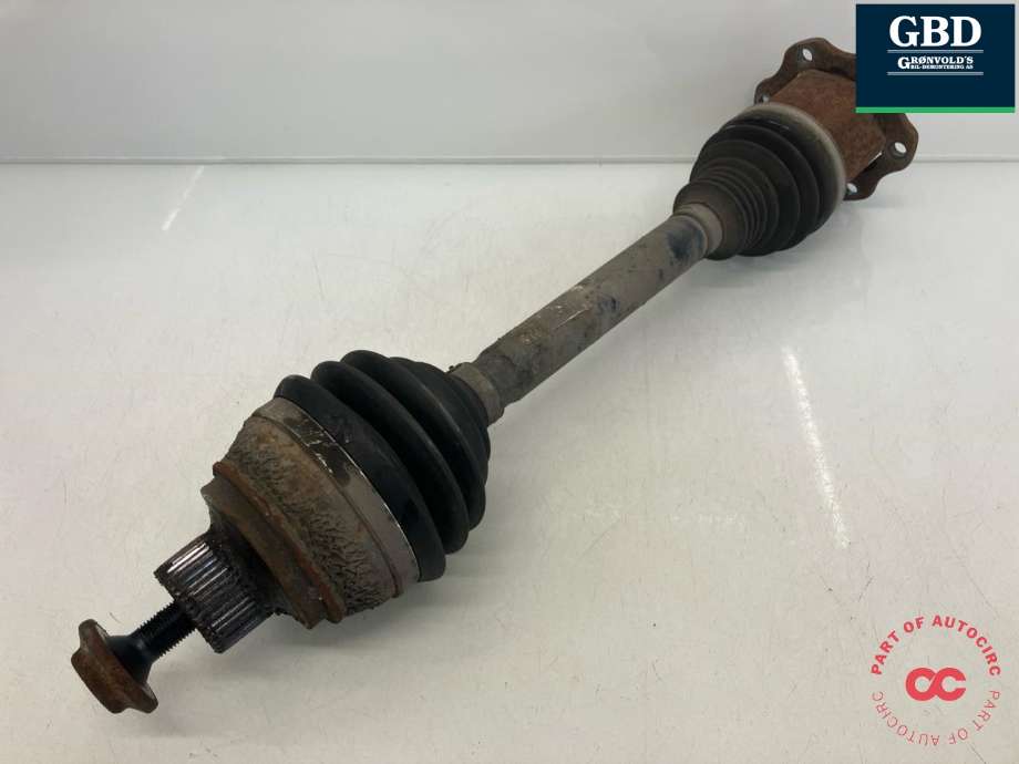 Drivaksel høyre foran, diesel/automat til Audi A7 2010-2014 (Type I, Fase 1) (8R0 407 271 C|8R0 407 271 CX|)